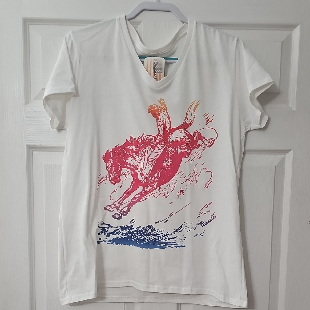 Womens White Graphic T-Shirt